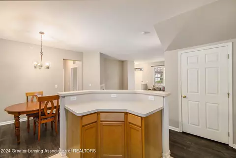 Other - 609 Worthington Dr, Lansing, MI 48906 photo 7 of 9