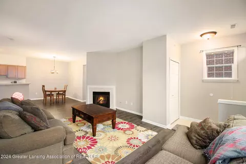 Living - 609 Worthington Dr, Lansing, MI 48906 photo 1 of 1
