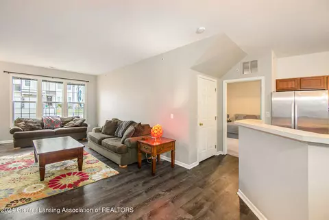 Other - 609 Worthington Dr, Lansing, MI 48906 photo 5 of 9