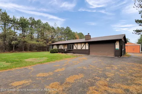 11423 Wood Rd, Dewitt, MI 48820 photo 38