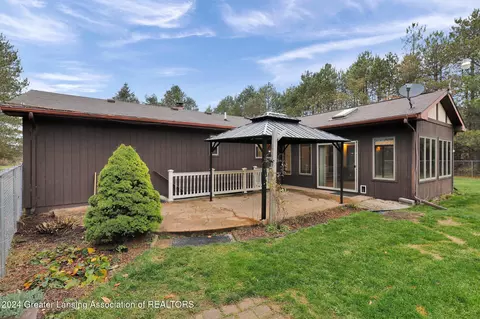 11423 Wood Rd, Dewitt, MI 48820 photo 29
