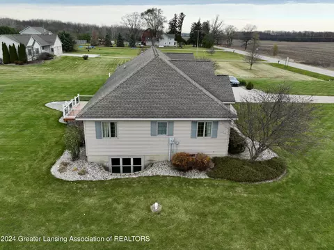 View/Area - 7930 S Francis Rd, Dewitt, MI 48820 photo 1 of 4