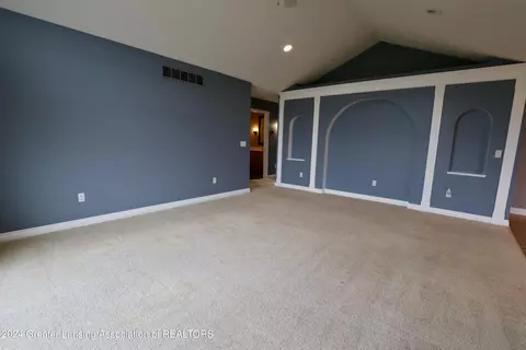 Living - 7930 S Francis Rd, Dewitt, MI 48820 photo 6 of 8