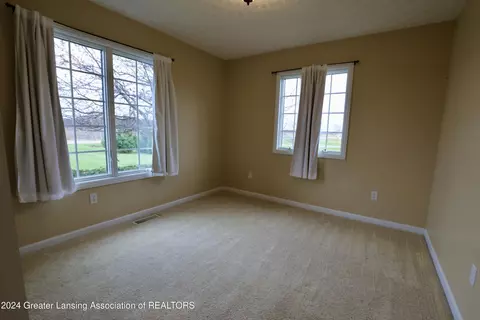 Bedroom - 7930 S Francis Rd, Dewitt, MI 48820 photo 8 of 9