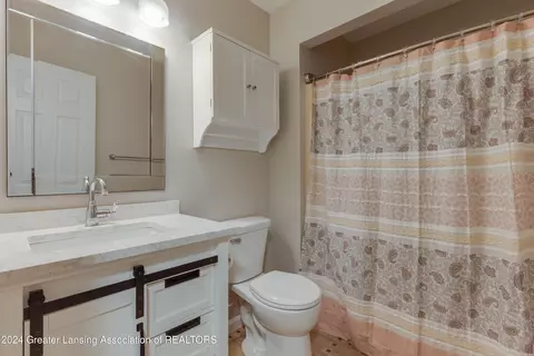 Bath - 7444 E Herbison Rd, Bath, MI 48808 photo 3 of 3