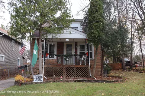 1716 Illinois Ave, Lansing, MI 48906
