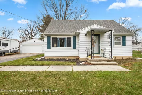 302 W Northrup St, Lansing, MI 48911