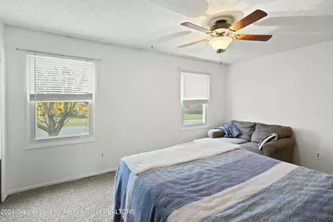 7346 Creekside Dr, Lansing, MI 48917 photo 25