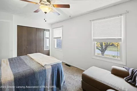 7346 Creekside Dr, Lansing, MI 48917 photo 27