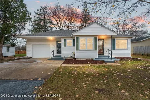 106 N Center St, Eaton Rapids, MI 48827