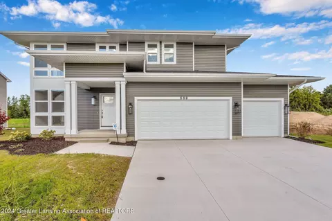 589 Titanium Trl, Haslett, MI 48840 photo 2