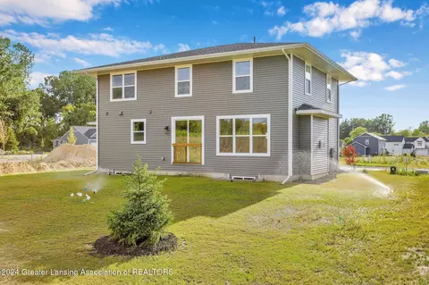 589 Titanium Trl, Haslett, MI 48840 photo 5