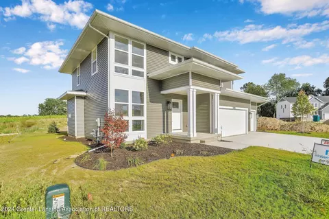 589 Titanium Trl, Haslett, MI 48840 photo 3