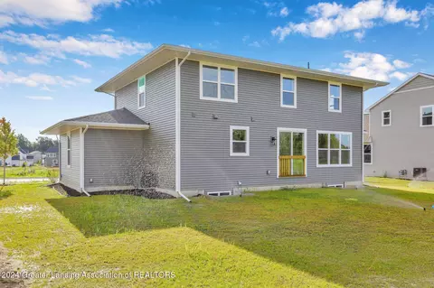 589 Titanium Trl, Haslett, MI 48840 photo 7