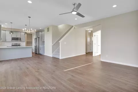 589 Titanium Trl, Haslett, MI 48840 photo 17