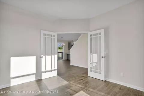589 Titanium Trl, Haslett, MI 48840 photo 10