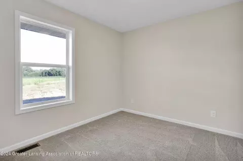 589 Titanium Trl, Haslett, MI 48840 photo 38
