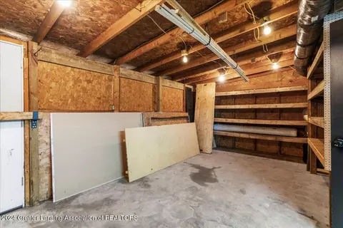5318 E M-21, Corunna, MI 48817 photo 25