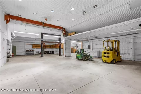 5318 E M-21, Corunna, MI 48817 photo 27