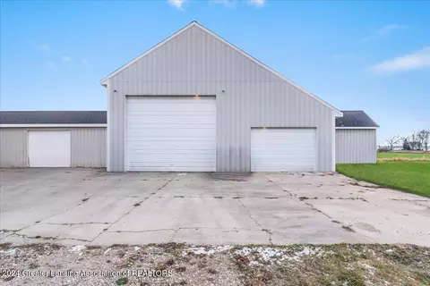 5318 E M-21, Corunna, MI 48817 photo 23