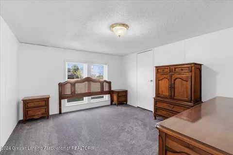 5318 E M-21, Corunna, MI 48817 photo 14