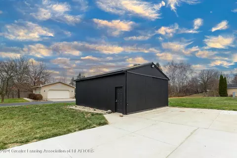 2910 Harper Rd, Mason, MI 48854 photo 25