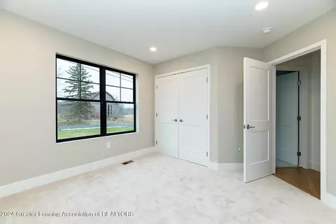 2910 Harper Rd, Mason, MI 48854 photo 19