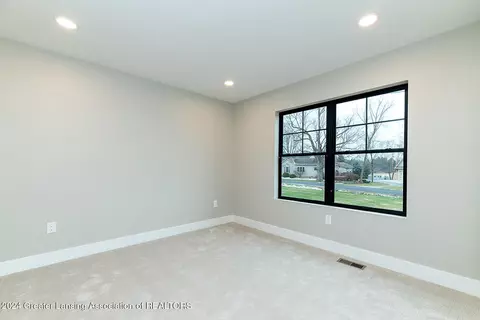 2910 Harper Rd, Mason, MI 48854 photo 18