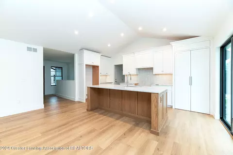 2910 Harper Rd, Mason, MI 48854 photo 9