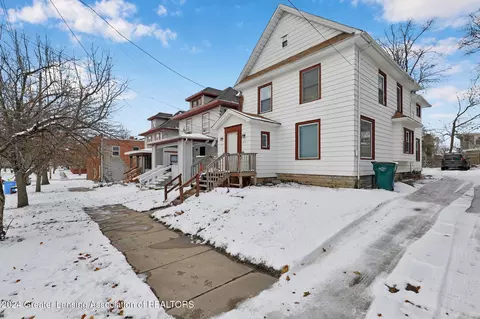 810 W Genesee St, Lansing, MI 48915