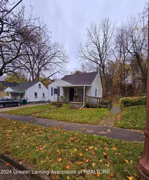 1418 Sheldon St, Lansing, MI 48906 photo 24