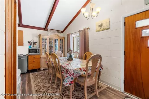 Dining - 110 W Willow St, Perry, MI 48872 photo 1 of 1