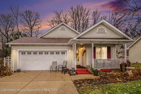 2249 Spartans Trl, Pinckney, MI 48169