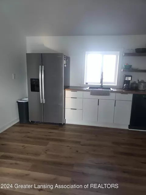 Kitchen - 4206 Hydon Rd, Olivet, MI 49076 photo 1 of 2