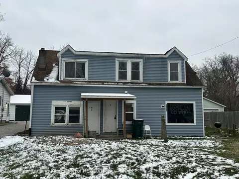 2417 W Jolly Rd, Lansing, MI 48911