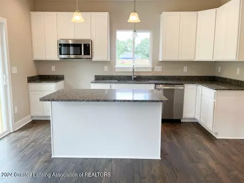 2855 Boulder Creek Dr, Saint Johns, MI 48879 photo 10