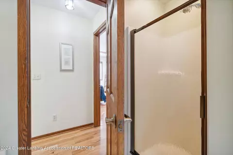 Entry Way - 14725 Nichols Rd, Bath, MI 48808 photo 3 of 4