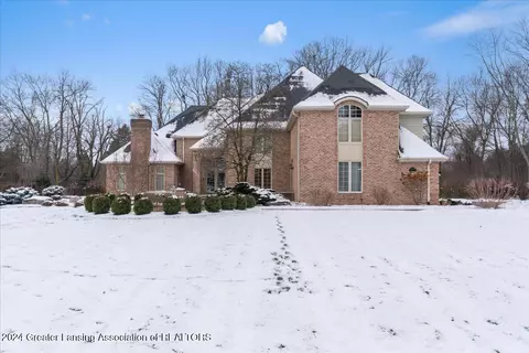 4231 Redbud Trl, Williamston, MI 48895