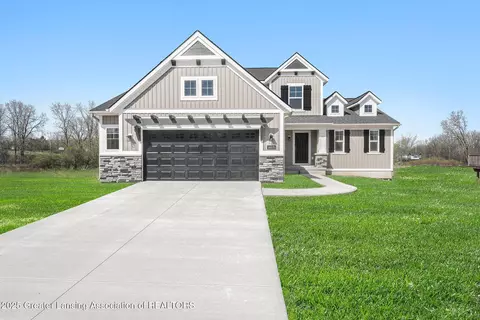 14070 Ambrosia Ave, Dewitt, MI 48820