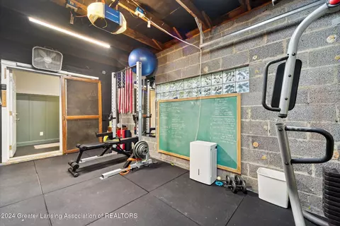 Undisclosed, Lansing, MI 48906 photo 16