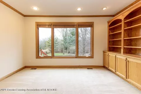 5569 Wild Iris Ln, Haslett, MI 48840 photo 14