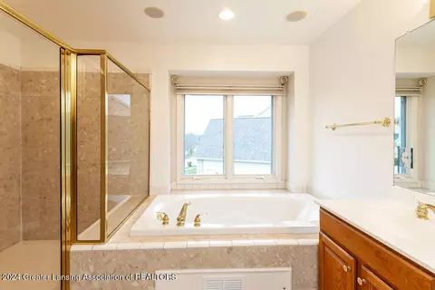 5569 Wild Iris Ln, Haslett, MI 48840 photo 42