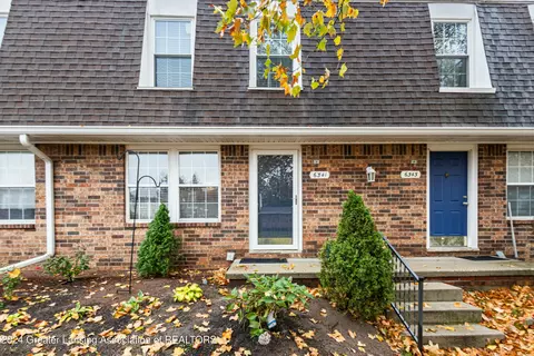 6341 Beechfield Dr, Lansing, MI 48911