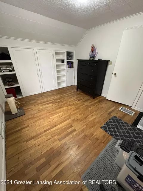 Other - 312 E Cavanaugh Rd, Lansing, MI 48910 photo 7 of 10