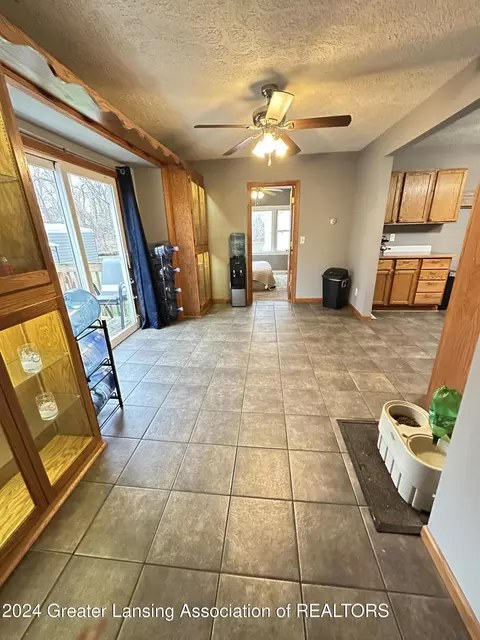 Entry Way - 312 E Cavanaugh Rd, Lansing, MI 48910 photo 1 of 1