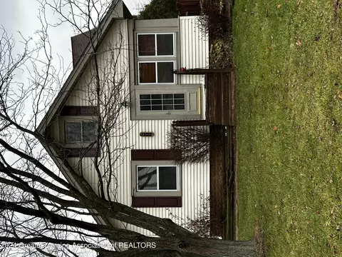 Undisclosed, Lansing, MI 48917