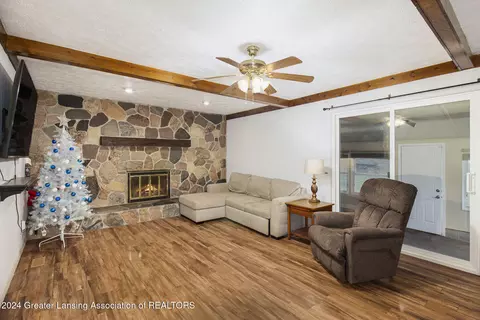 15296 Ann Dr, Bath, MI 48808 photo 15