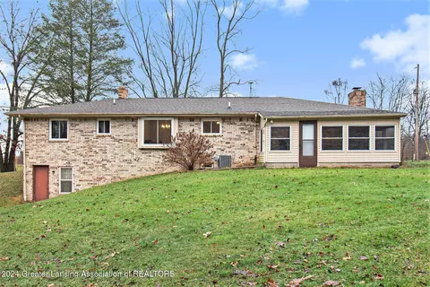 15296 Ann Dr, Bath, MI 48808 photo 22
