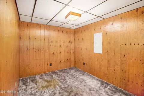15296 Ann Dr, Bath, MI 48808 photo 18