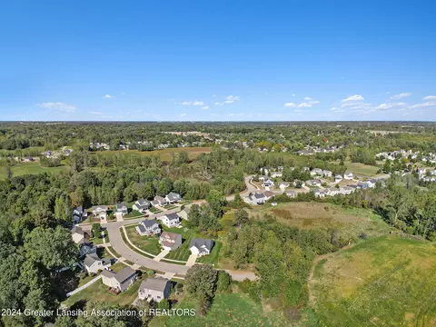 View/Area - 4538 Bison Dr, Holt, MI 48842 photo 2 of 3